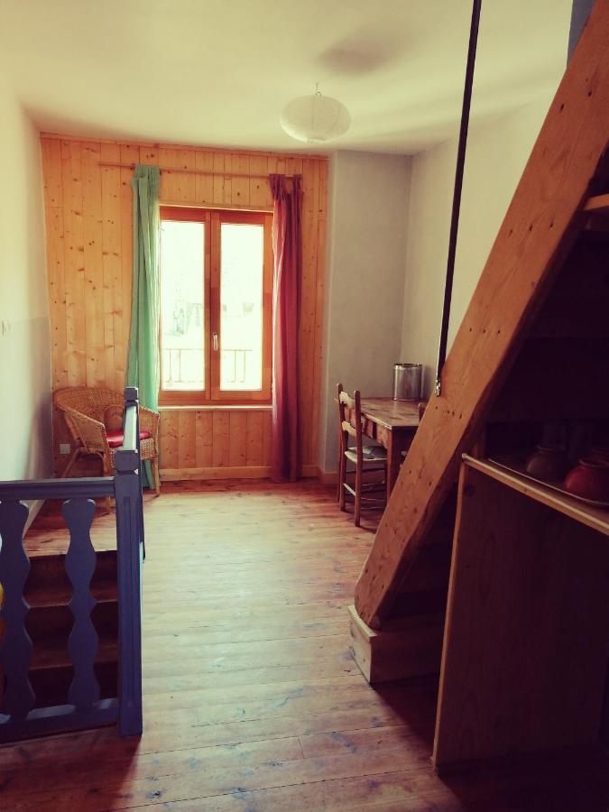 File Dans Ta Chambre ! Le Monastier sur Gazeille Eksteriør billede